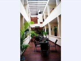 New Regent Hotel