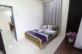 Puteri Homestay