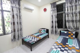 Puteri Homestay