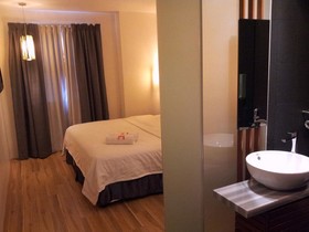 T Hotel Tandop