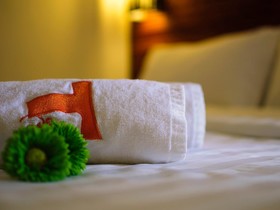 T Hotel Tandop