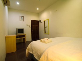 T Hotel Tandop