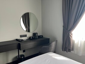 All In Hotel