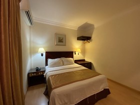 Capital O 89658 Bustani Hotel
