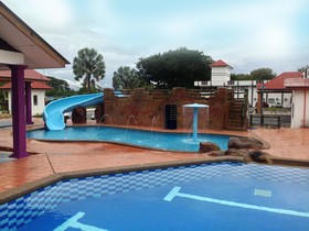 Capital O 89658 Bustani Hotel