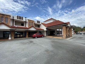 Capital O 89658 Bustani Hotel