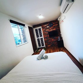 Petak Padin Cottage by The Pool