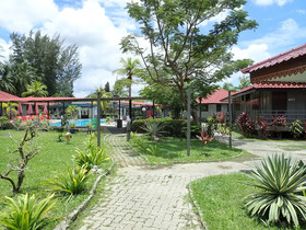 Lemonia Holiday Resort