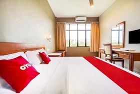 S S Motel by OYO Rooms