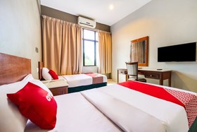 S S Motel by OYO Rooms