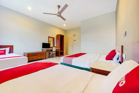 S S Motel by OYO Rooms