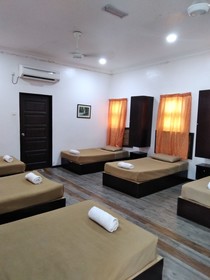 Oyo 90523 Semeliang Village Resort