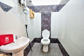 Anies Village Motel by ZEN Rooms