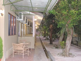 Anies Village Motel