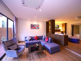 Bella Vista Waterfront Resort & Spa