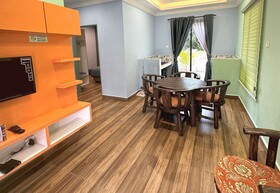 Capital O 90949 Pelangi Beach Resort Mersing