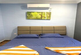 Capital O 90949 Pelangi Beach Resort Mersing