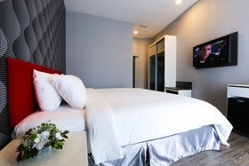 Cenang Plaza Beach Hotel