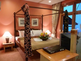 D'Coconut Hill Resort