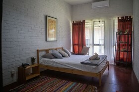Rouhi Retreats By Doulos