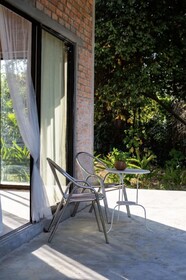 Rouhi Retreats By Doulos