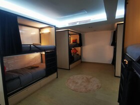 Shell Out Beach Club Suite - Hostel