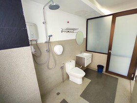 Shell Out Beach Club Suite - Hostel
