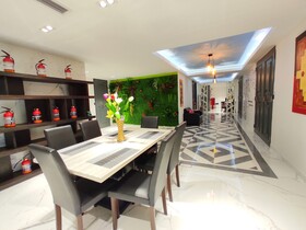 Shell Out Beach Club Suite - Hostel