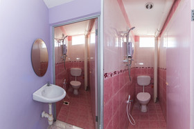 ZEN Rooms Bromedy Motel