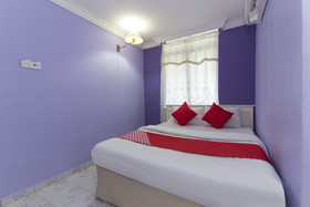 ZEN Rooms Bromedy Motel