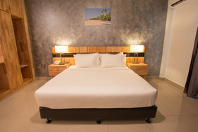 Hotel Adya Express Chenang