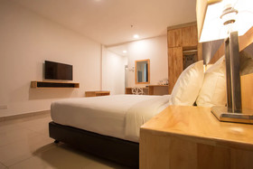 Hotel Adya Express Chenang