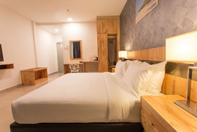 Hotel Adya Express Chenang