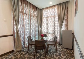Hotel Adya Express Chenang