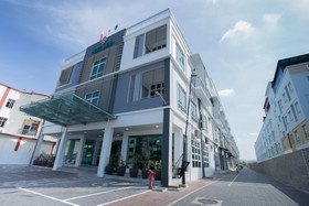 Hotel Adya Express Chenang