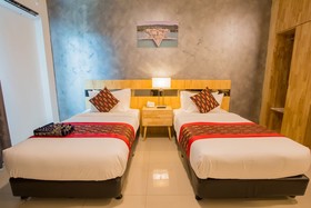 Hotel Adya Express Chenang