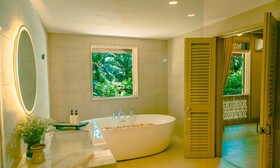 Pelangi Beach Resort & Spa