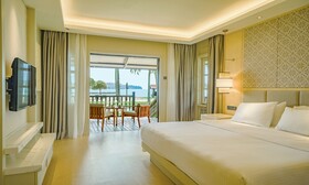 Pelangi Beach Resort & Spa