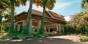 Pelangi Beach Resort & Spa