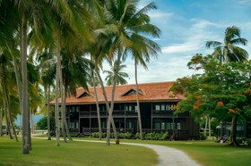 Pelangi Beach Resort & Spa