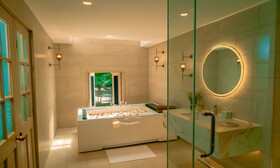 Pelangi Beach Resort & Spa