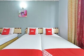 Hotel Akasia by OYO