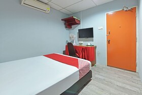 Hotel Akasia by OYO