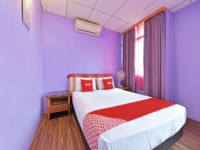 Hotel Akasia by OYO