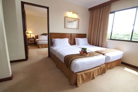 Swiss Avenue Hotel
