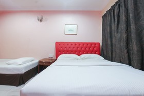 Oyo 89892 Hotel Jeli Inn