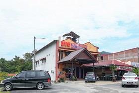 Oyo 89892 Hotel Jeli Inn