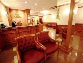 Crystal Lodge Hotel