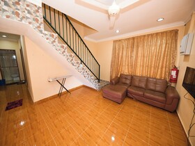 Homestay Masjid At Taqwa Syari by OYO