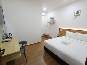 Sh Garden Hotel